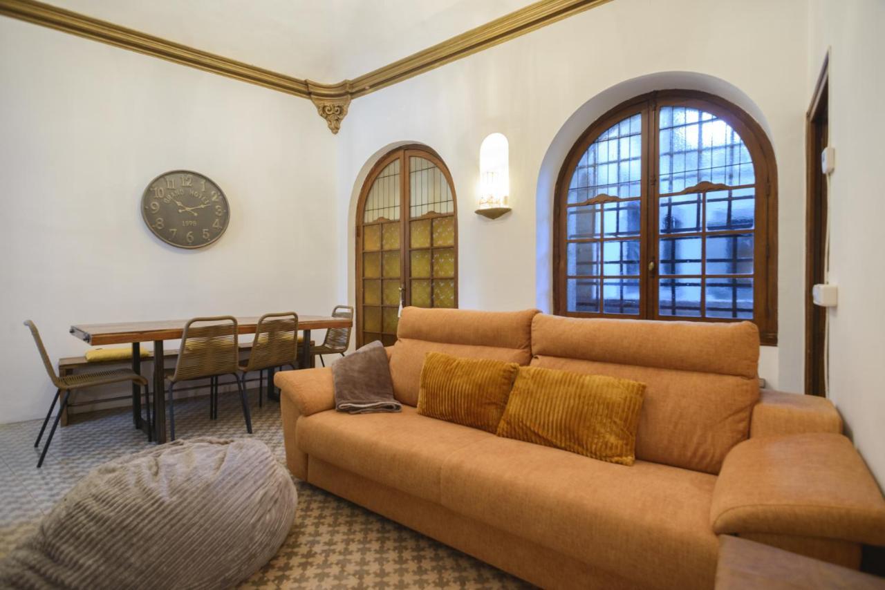 Apg Palau Salieti 3 Appartement Gerona Buitenkant foto