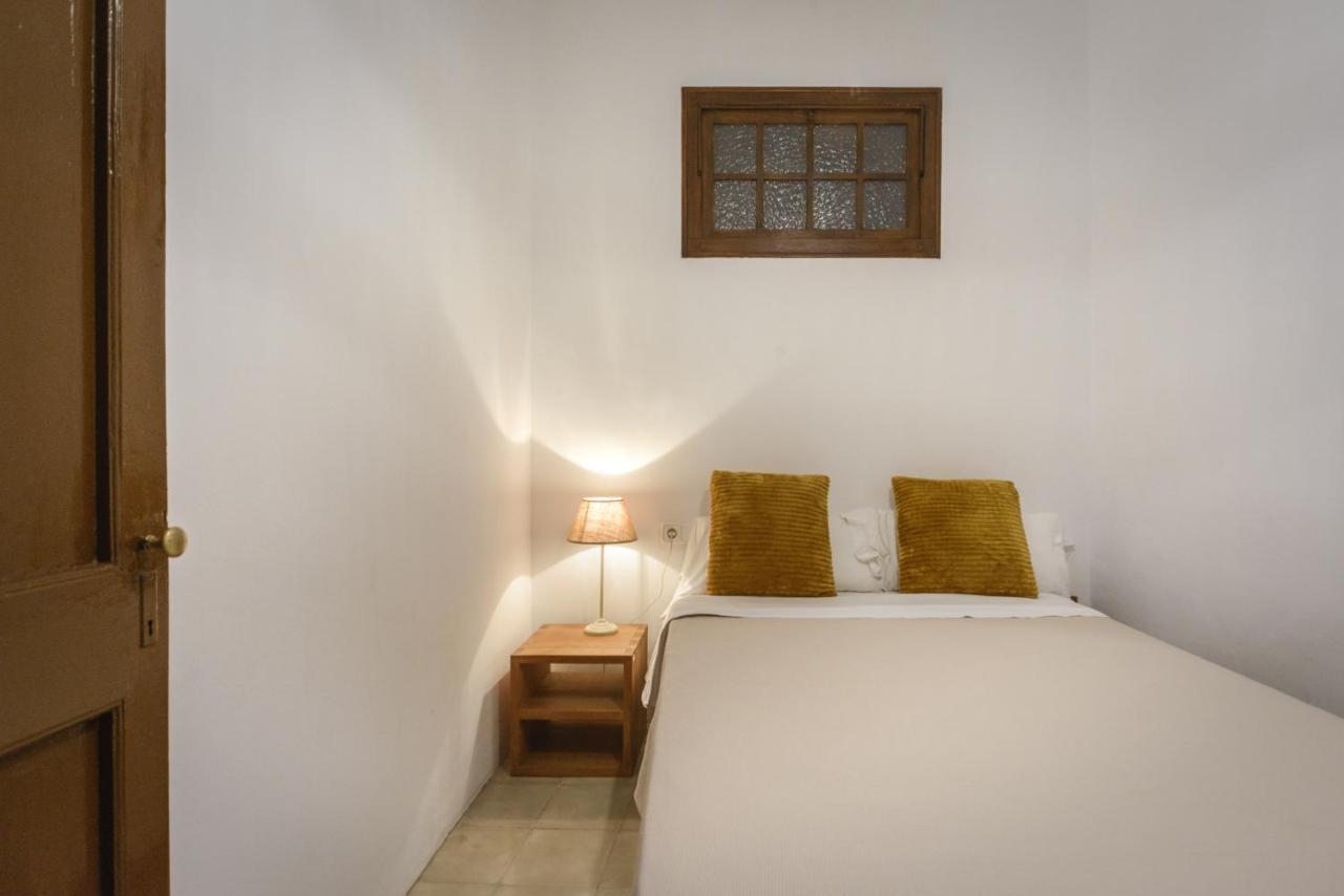 Apg Palau Salieti 3 Appartement Gerona Buitenkant foto