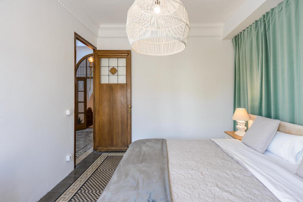 Apg Palau Salieti 3 Appartement Gerona Buitenkant foto