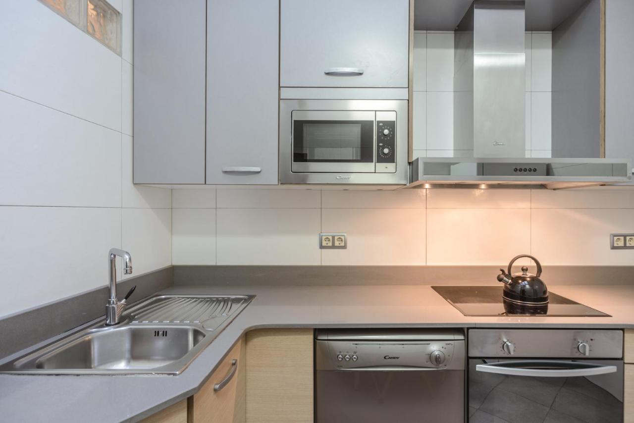 Apg Palau Salieti 3 Appartement Gerona Buitenkant foto